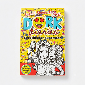 Dork Diaries: Spectacular Superstar