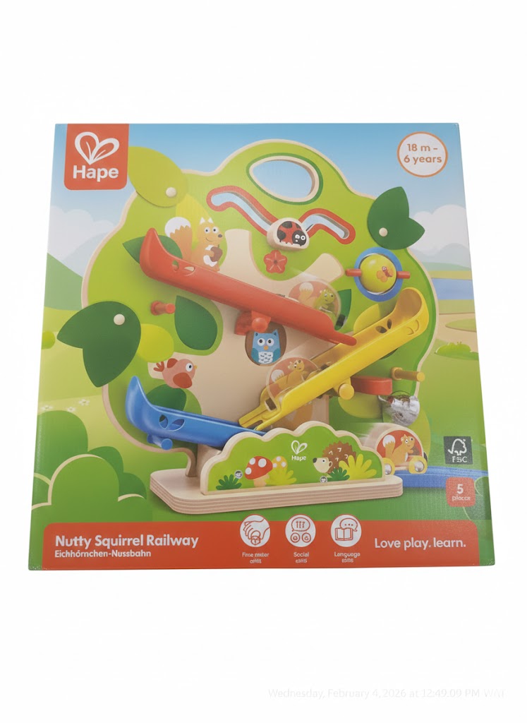 Nutty Squirrel Railway Toy – Interactive Wooden Train Set