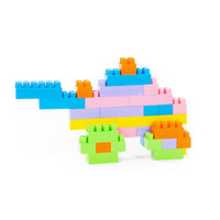 
              Construction Set Builder 32 pieces
            